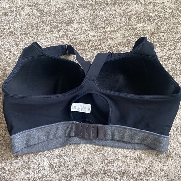 Under Armour Gray Sports Bra 38DD - Picture 4 of 8